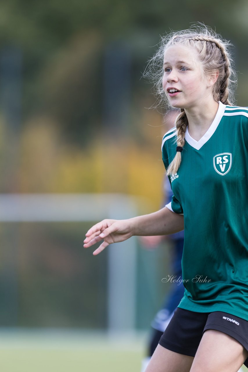 Bild 66 - wU19 Rissener SV - VfL Pinneberg : Ergebnis: 9:1